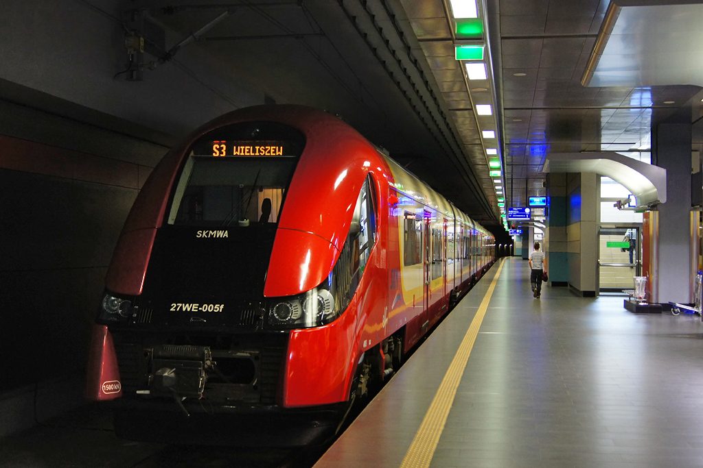 قطار من هامبورغ الي وارسو 1 قطار من هامبورغ الي وارسو
