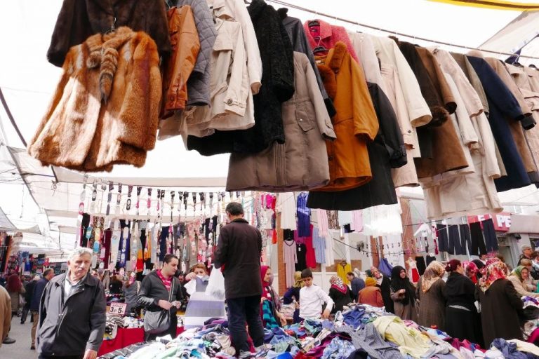 سوق الاربعاء اسطنبول