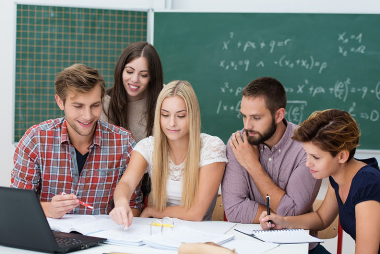 الدراسة في البوسنة .. تعرف على أفضل 6 تخصصات فى الجامعات البوسنية 9 الدراسة في البوسنة