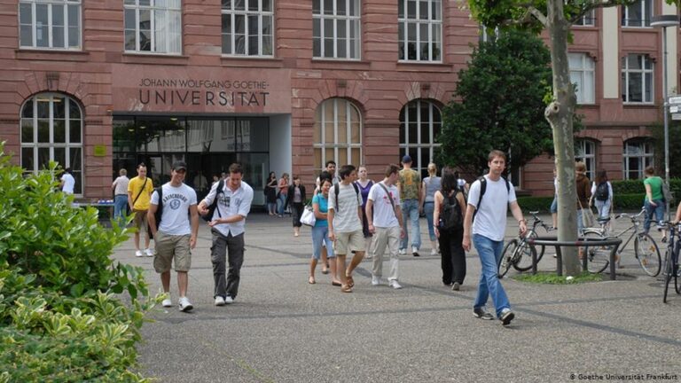 6 من افضل الجامعات الالمانية لدراسة الاقتصاد 9 افضل الجامعات الالمانية لدراسة الاقتصاد