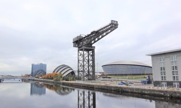 رافعة تيتان كلايدبانك