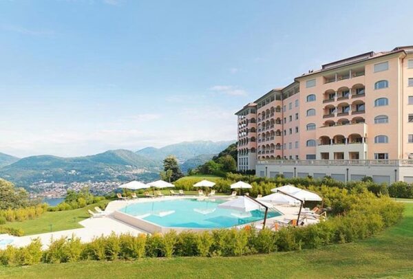 منتجع كولينا دورو