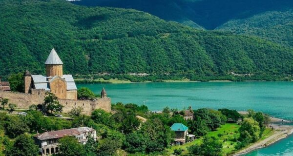 تكلفة السفر الى جورجيا بالريال السعودي